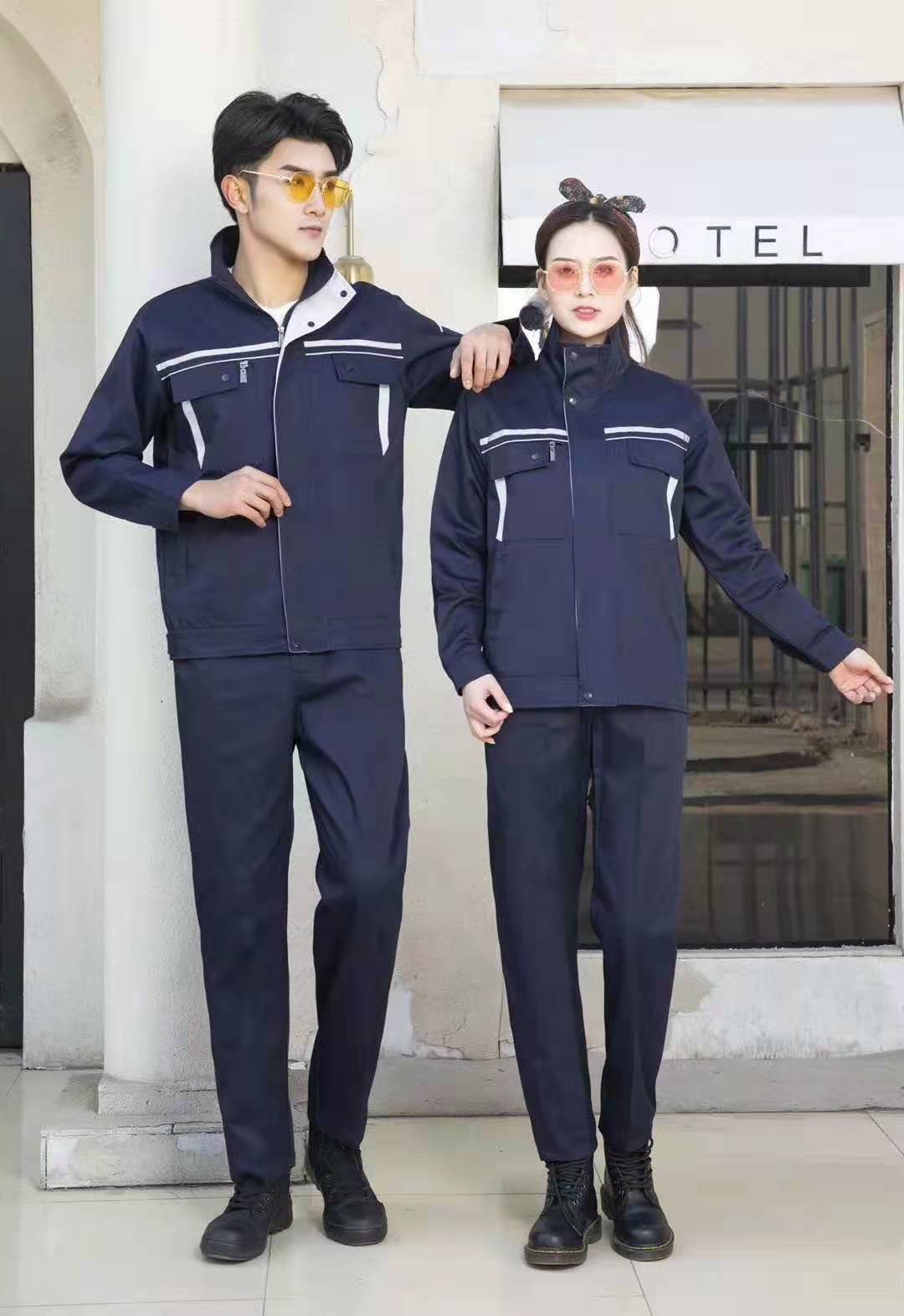 工作服
